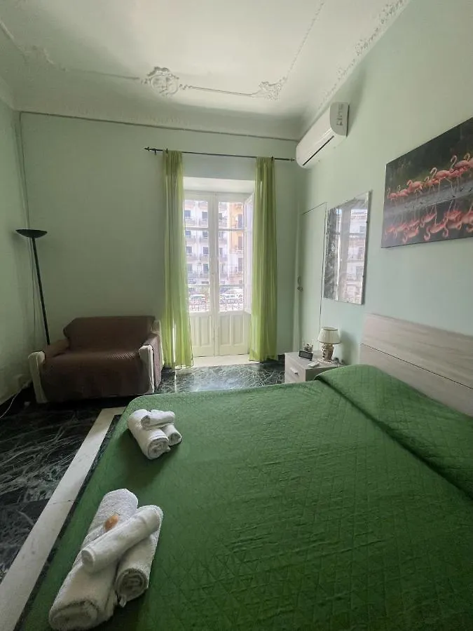 Maya'S Apartment Close To Ballaro Market And Central Station Palermo