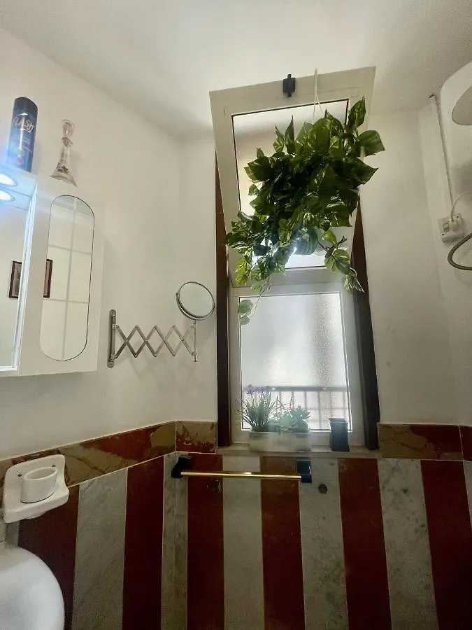 Maya'S Apartment Close To Ballaro Market And Central Station Palermo 0*,  İtalya