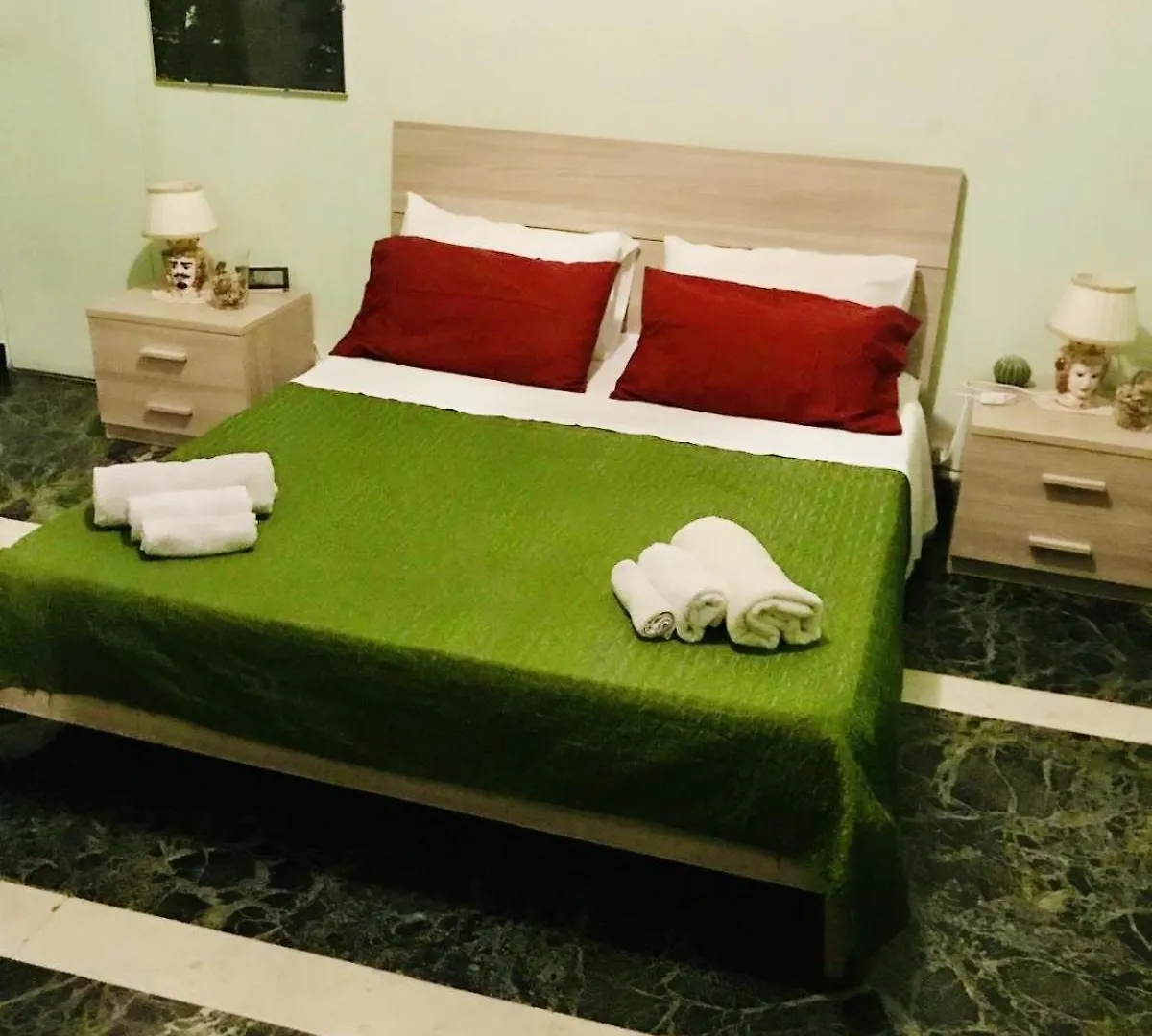 Maya'S Apartment Close To Ballaro Market And Central Station Palermo İtalya